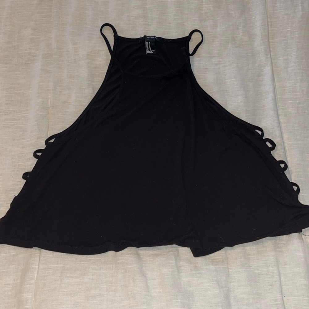Flowy crop top with open side detail